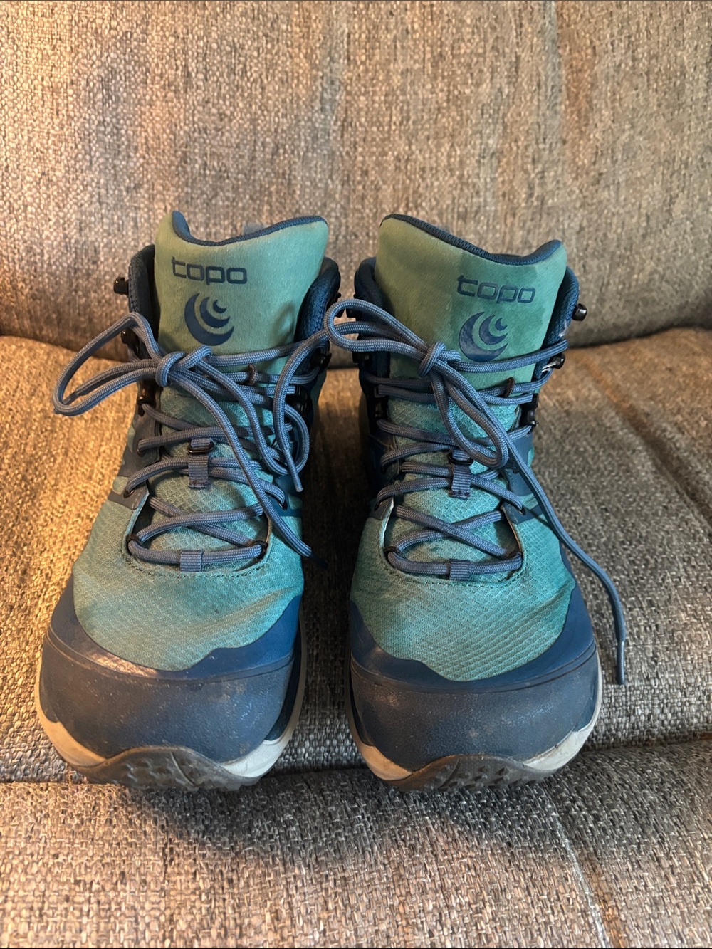 Topo Athletic Women's Like NewTeal Lace-Up Hiking Bootie - Picture 2 of 7
